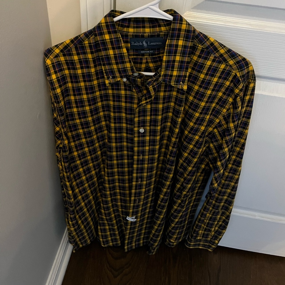 Mens button down shirt. Polo Ralph Lauren. Large.